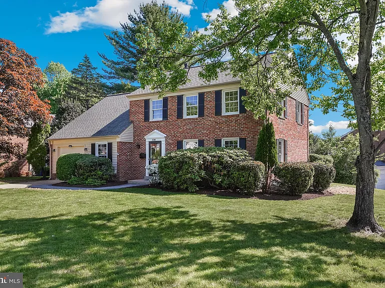 12301 Espalier Pl — Photo 44