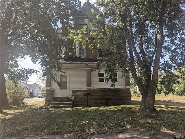 1st image of 2942 Bond Ave