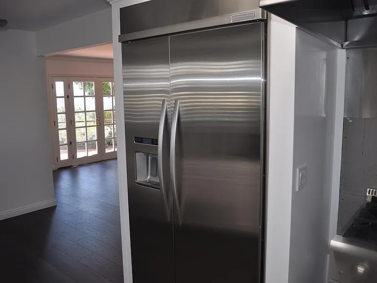 8785 Regency Rd — Photo 4
