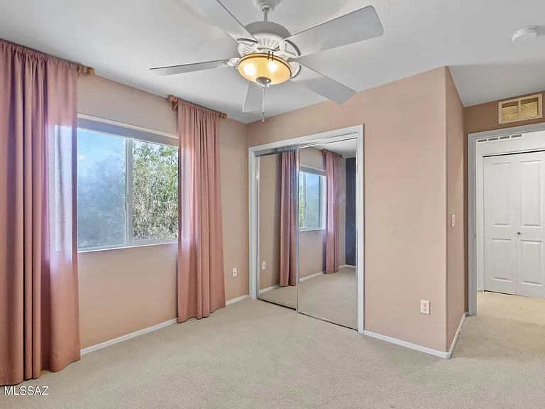 1605 W Homecoming Way — Photo 27