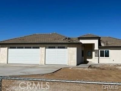 8475 Wolf Dr, Phelan, CA, 92371