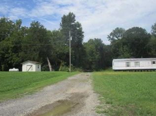 26 Thurman Rd, Hartselle, AL 35640