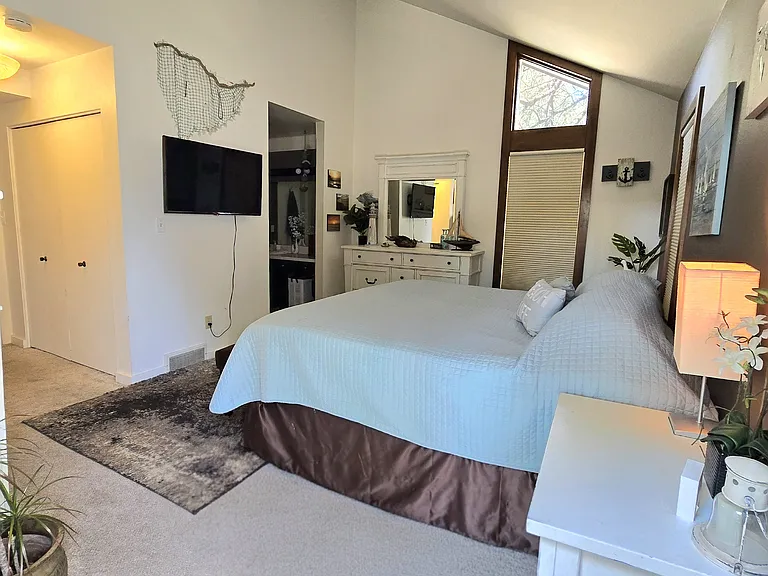 712 Sandpiper Point — Photo 15