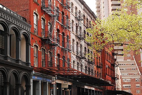 5th image of 111 Worth St APT 6X