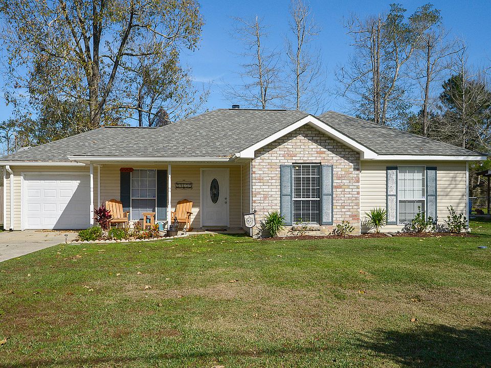 1st image of 24639 Esquinance St