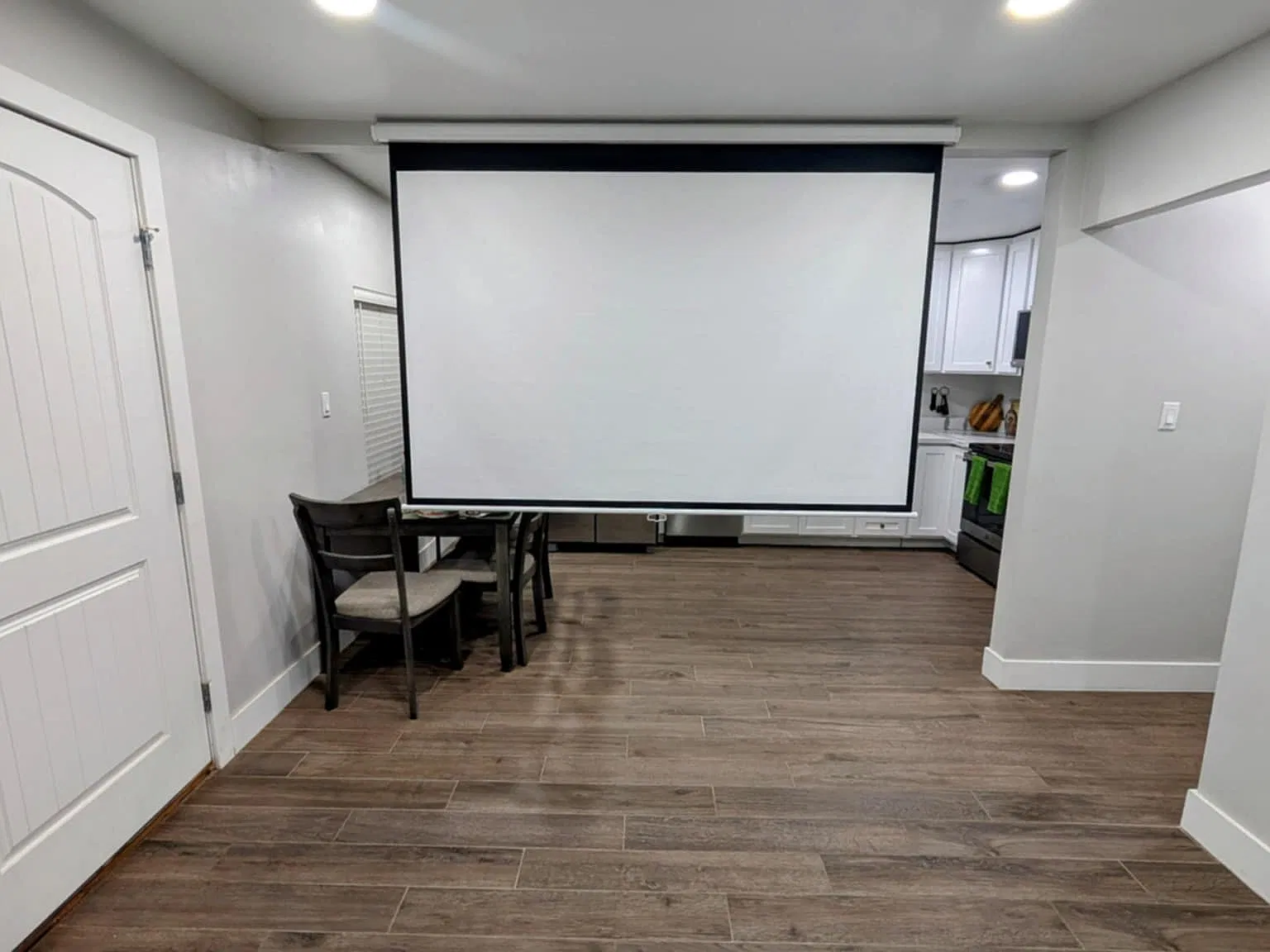 1 bed, 710 sqft, $1,180 — Photo 4
