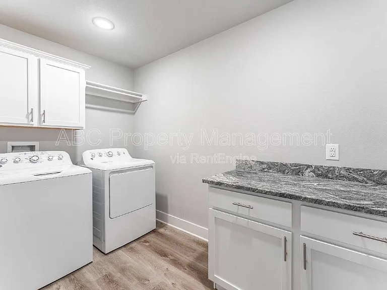 410 Citation St — Photo 20