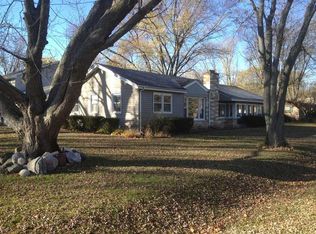 3101 Still Hill Dr, McHenry, IL 60050