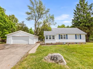 123 Arbor St, Battle Creek, MI 49015