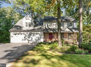 2075 Ridge Rd, Elizabethtown, PA 17022