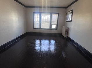 1442 W 101st St #4, Cleveland, OH