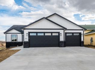 313 Rendezvous St, Buffalo, WY 82834