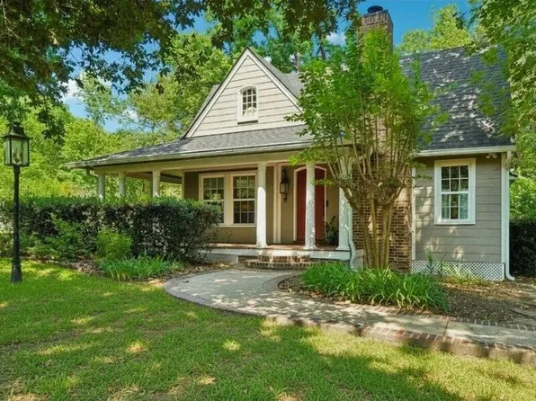 1693 Mohawk Dr, Montgomery, TX 77316