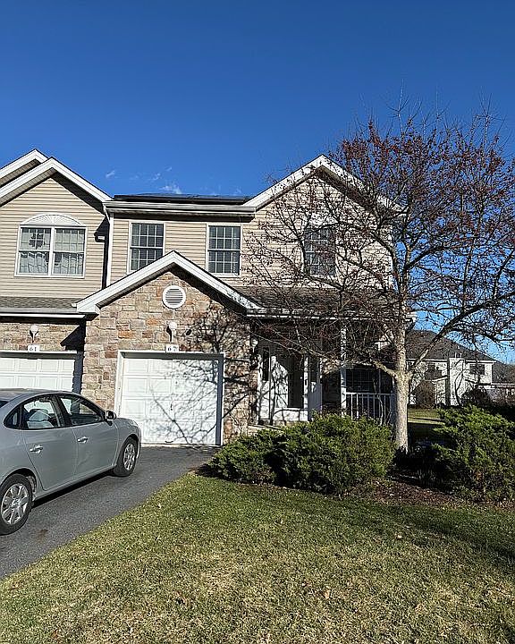 1st image of 67 Rhyan Dr