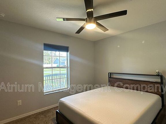 5th image of 326 Woodland Trl