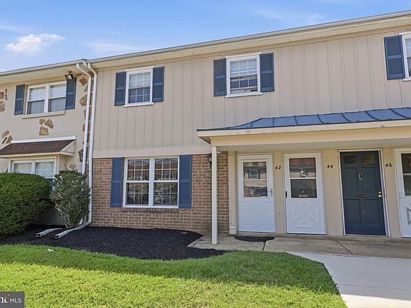 2nd image of 42 Kearney Dr