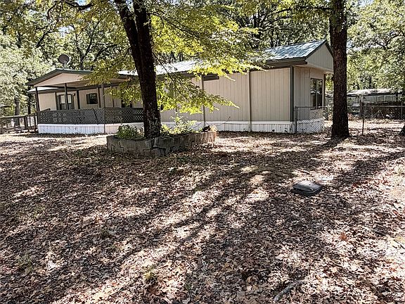 4th image of 107 Meadowlark Ln