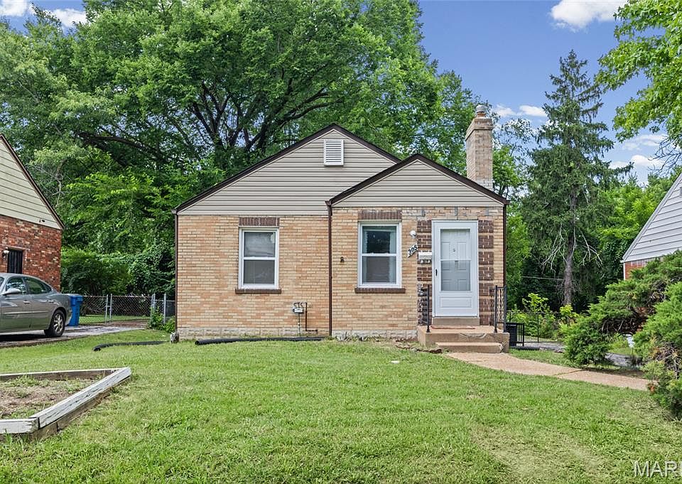 1st image of 305 Newell Dr