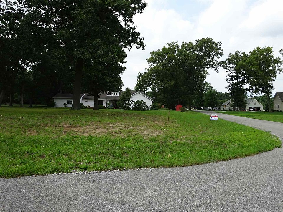 2nd image of 423 Cannon Dr
