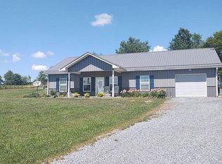 196 Cherry Hill Rd, Jonesborough, TN 37659