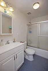 Rented by Space Marketing Shop