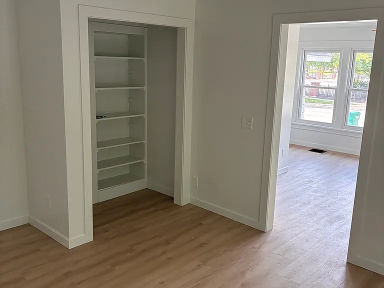 128 W Center St #3 — Photo 7