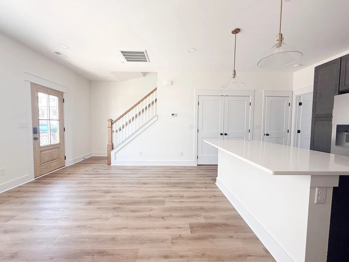 Modern 3-Bedroom Townhome at Highbury — Photo 4