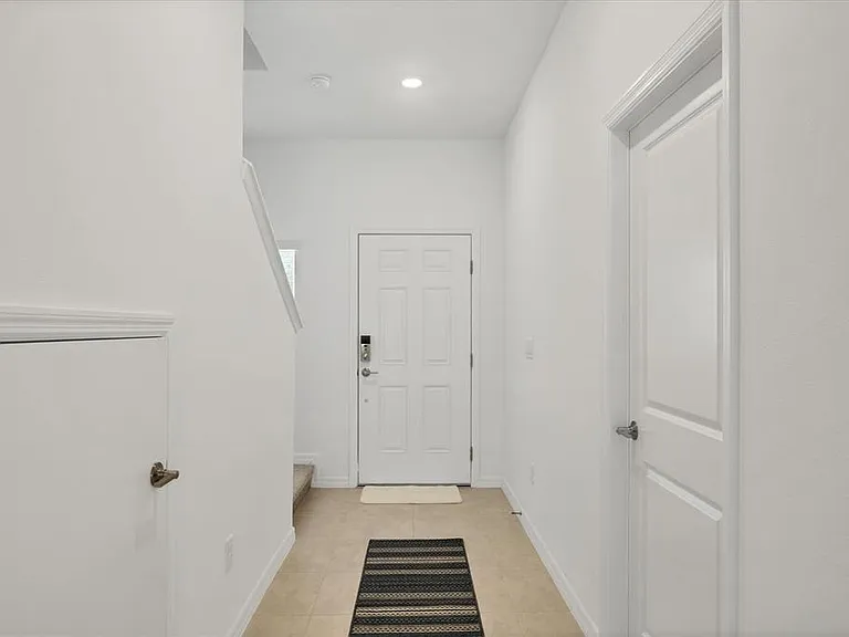 15032 Cuzcorro Ct — Photo 6