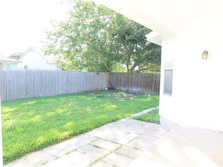 3710 Westfield Dr — Photo 14