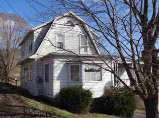 1447 Tremont Ave, Morgantown, WV 26505