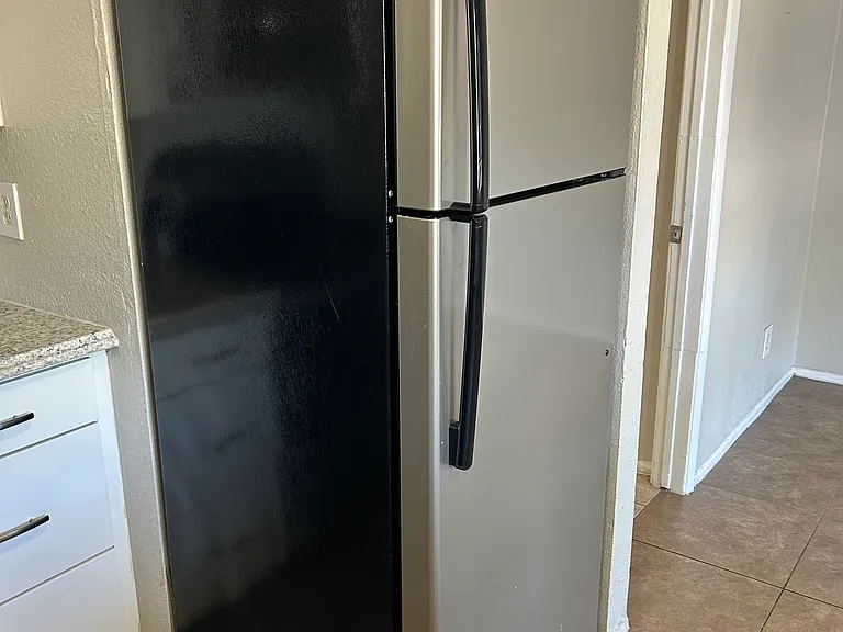 4002 W Tonto St #2 — Photo 6