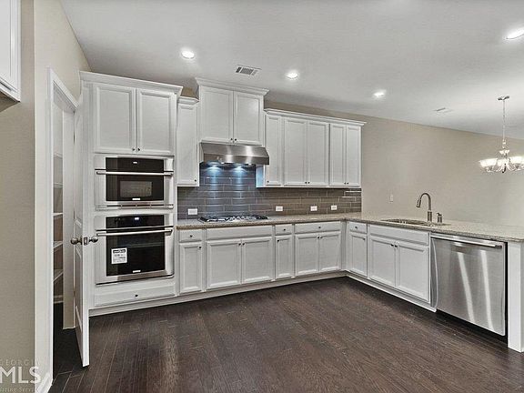 5th image of 5116 Brinden Mill Dr