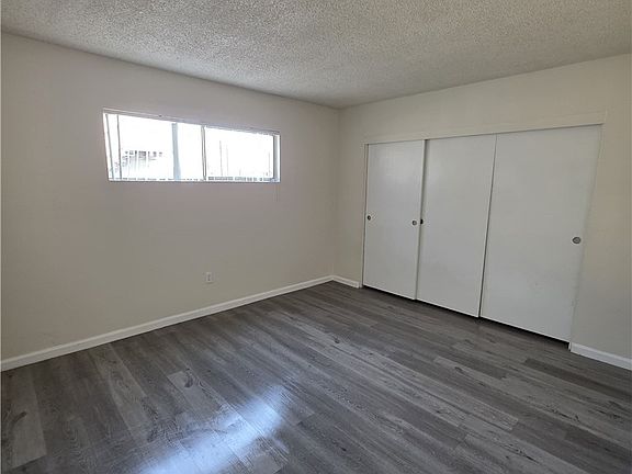 2nd image of 1075 E Desert Inn Rd #5