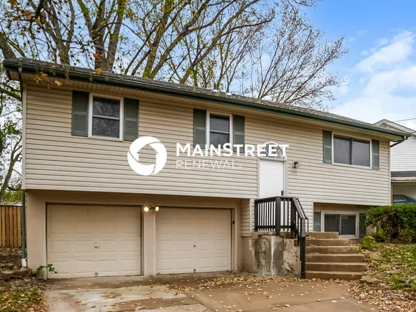 201 McClellan Dr, Liberty, MO 64068