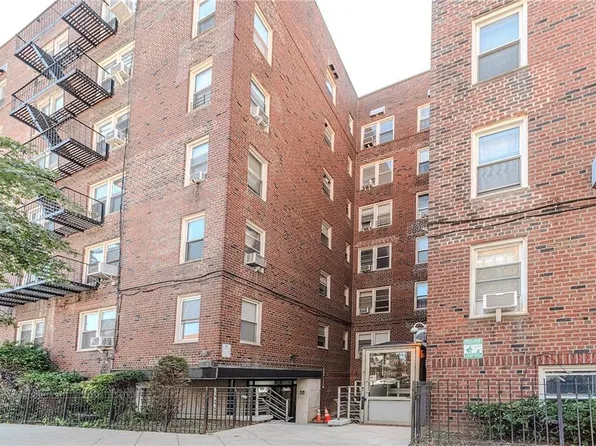 2260 Benson Ave APT 1F, Brooklyn, NY 11214