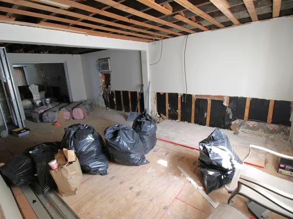 1133 Stonewall Lane image 10 of 18