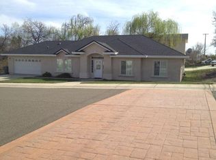 19307 Kinene Ct, Redding, CA 96003