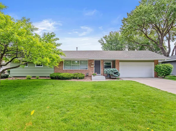 9301 10th Ave S, Bloomington, MN 55420