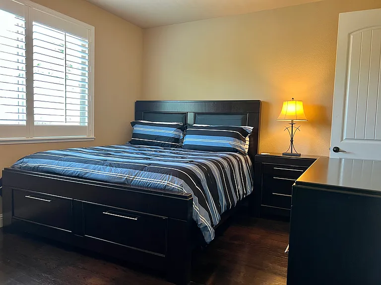1407 W Colonial Pkwy — Photo 15