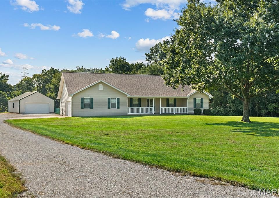1st image of 4944 Walnut Grove Dr