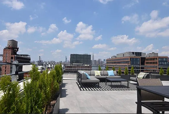 Rented by Bold Marketing | media 25