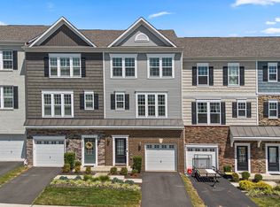 6099 Camerons Ferry Dr, Haymarket, VA 20169