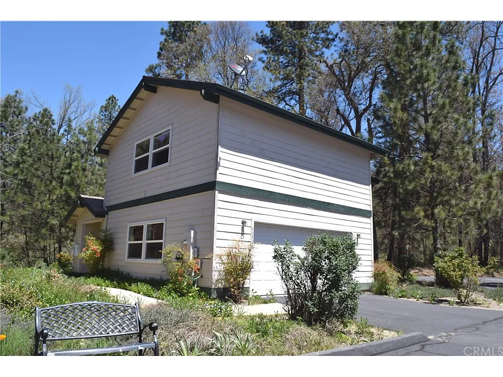 40505 Road 222 photo 1