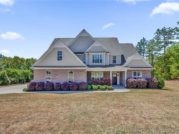 509 Swan Island Ct, Fayetteville, NC 28311