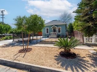 506 E 7th St, Corona, CA 92879