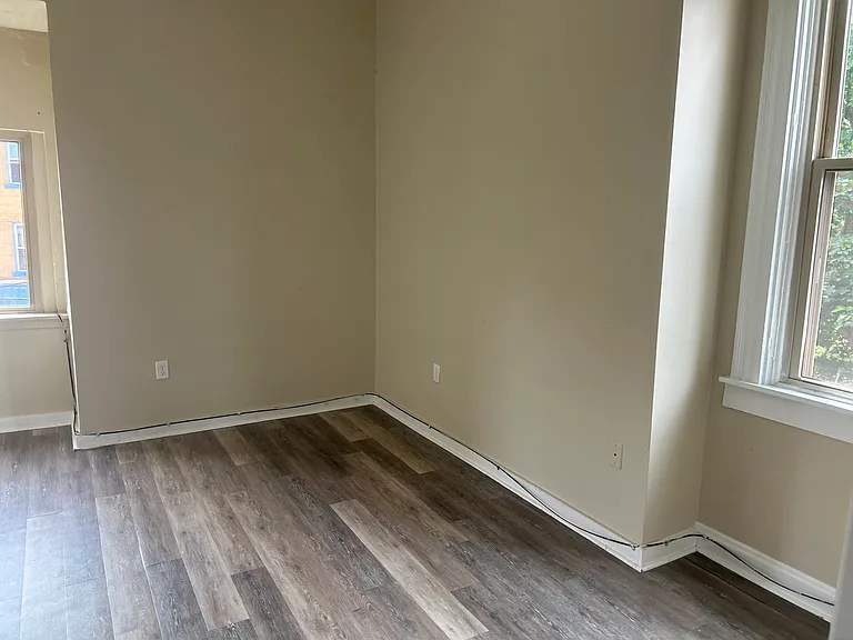 3449 Melwood Ave — Photo 16