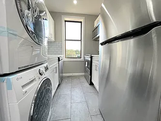 Rented by Bruma Realty LLC