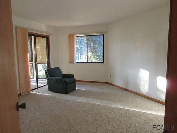 5th image of 2 Greenbriar Ct