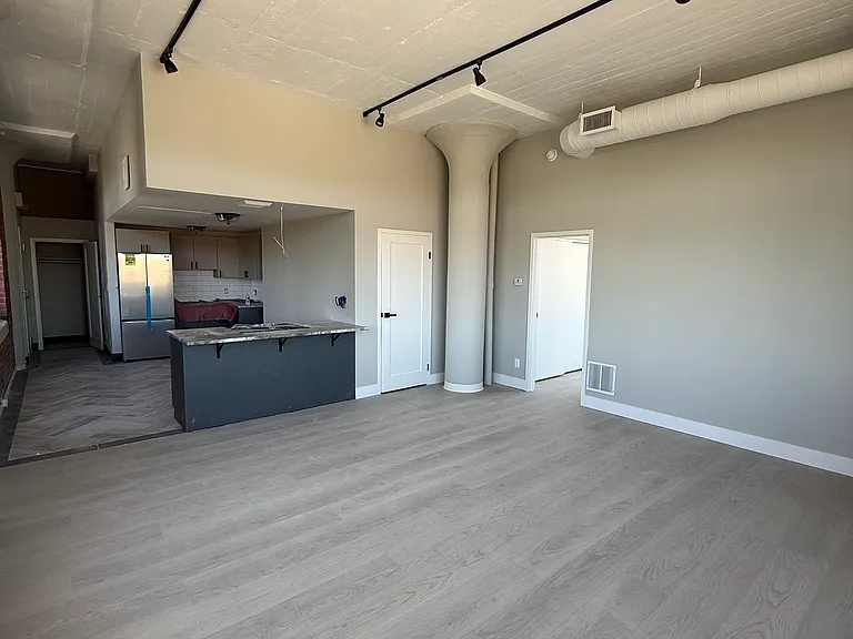 275 Chapel St #3A — Photo 6