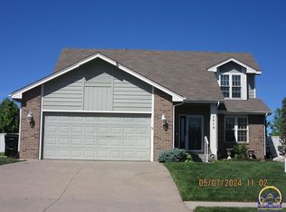 2515 SW Lagito Ct, Topeka, KS 66614